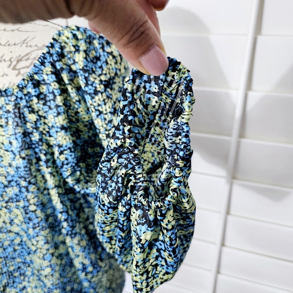 STEVE MADDEN STEVIE FLORAL TOP - Picture 5 of 13